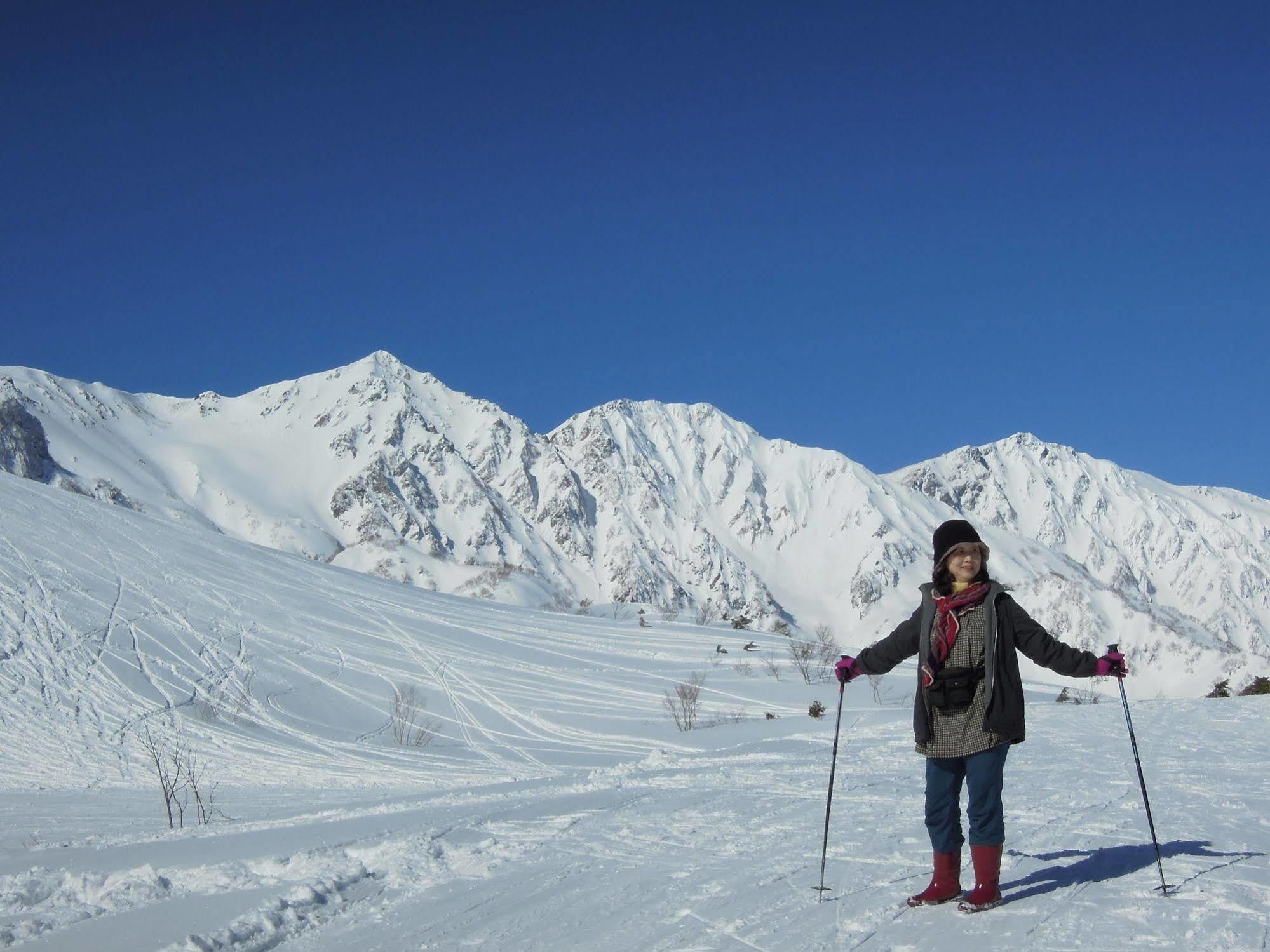 Happy Talk Hotel Hakuba Kültér fotó